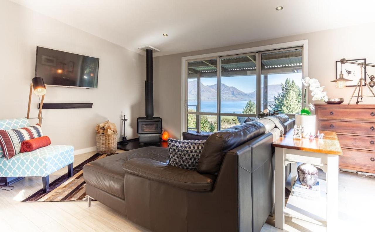 Private Cottage With Spa And Amazing Lake Views Closeburn Екстер'єр фото