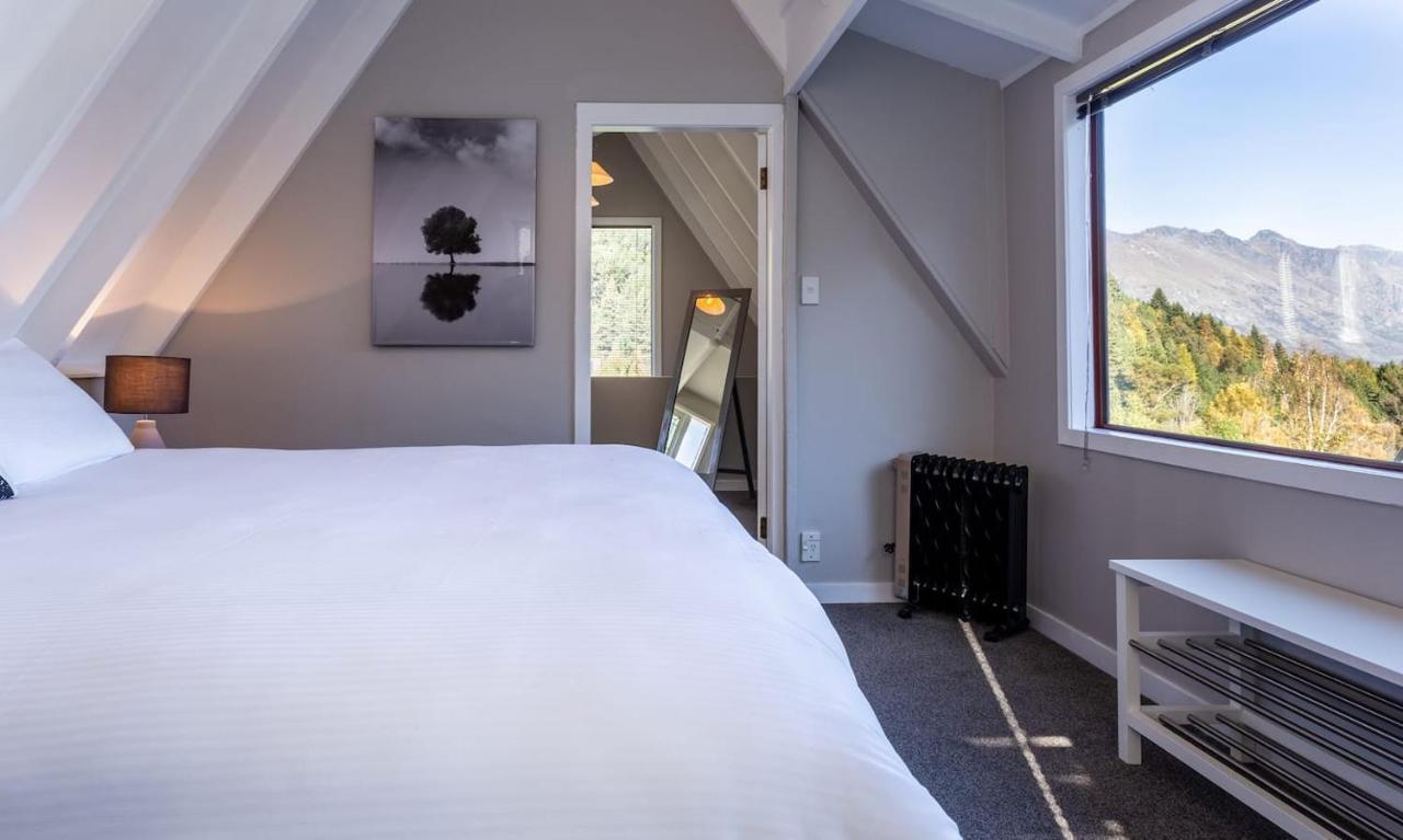 Private Cottage With Spa And Amazing Lake Views Closeburn Екстер'єр фото
