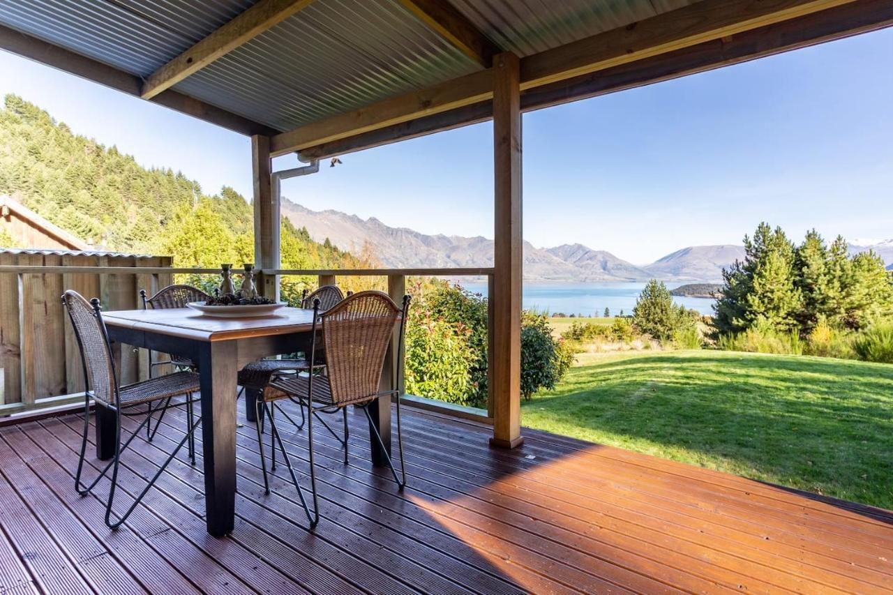 Private Cottage With Spa And Amazing Lake Views Closeburn Екстер'єр фото